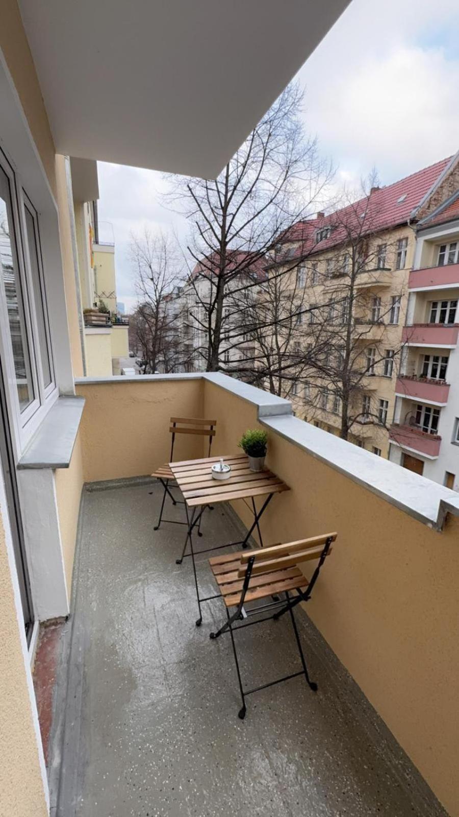 Modernes Ferienapartment In Berlin-neukoelln Berlin