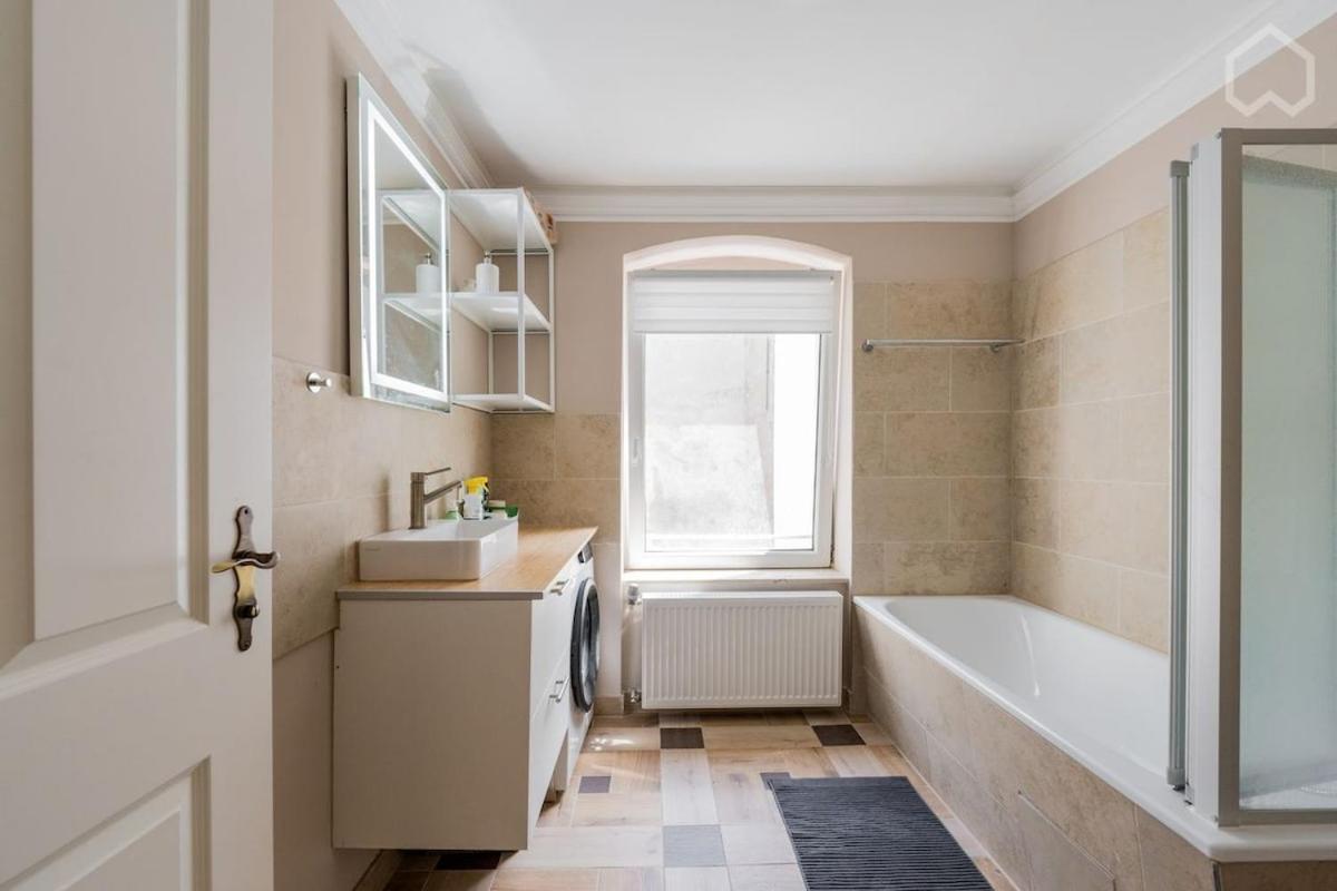 Moderne Fuer Junggebliebene In Kreuzberg-3l