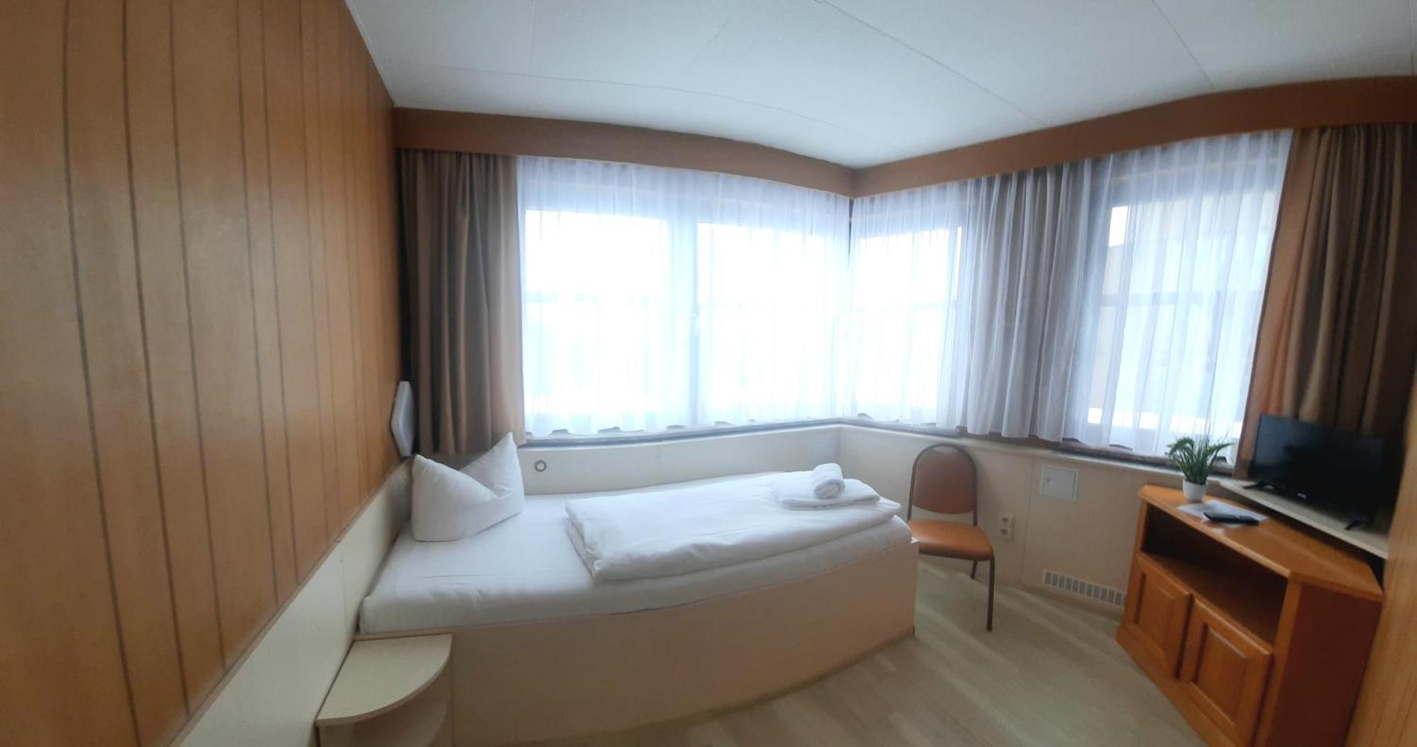 Central-hotel Tegel Hotel