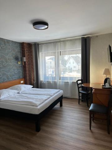 Pirol Hotel *
