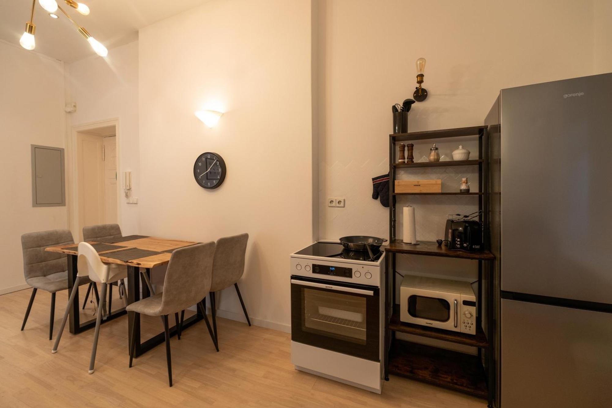 Evostay - Grosses In Zentraler Lage Apartment Berlin