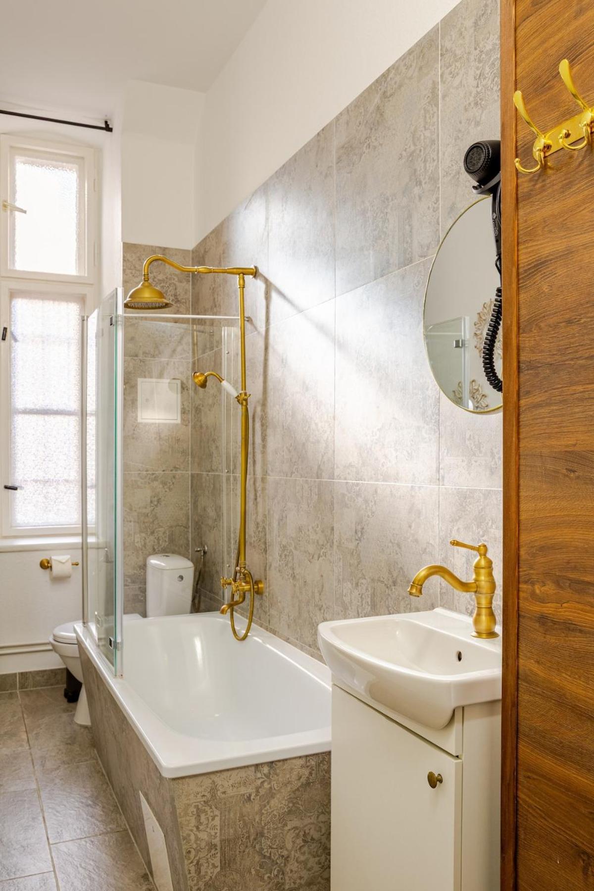 3-room Treptower Park Apartment