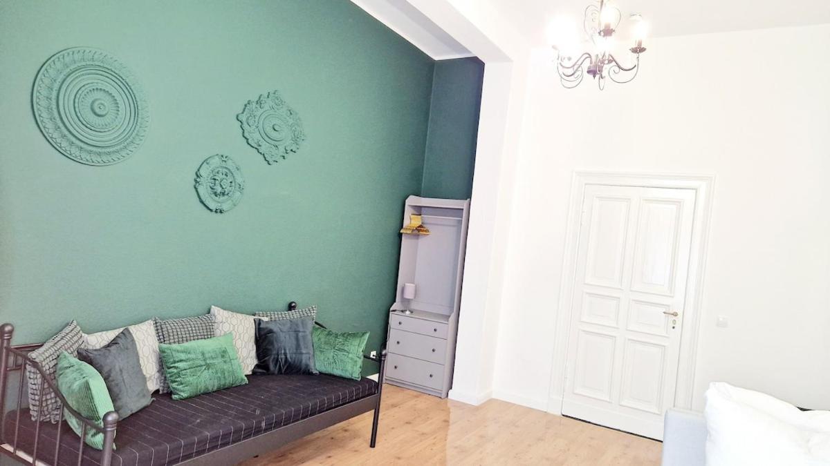 Apartment 3-room Treptower Park Berlin
