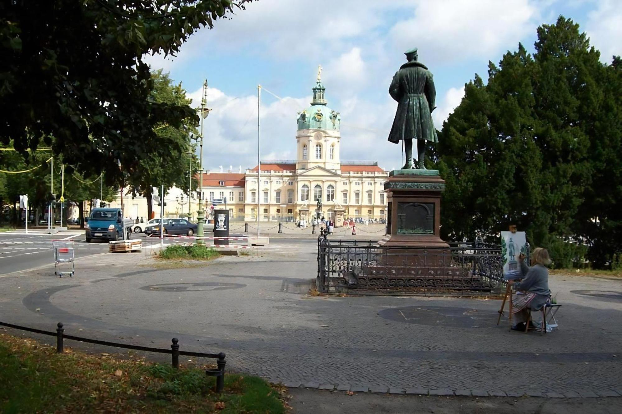 Stylische Mit Suedbalkon In Messenaehe *