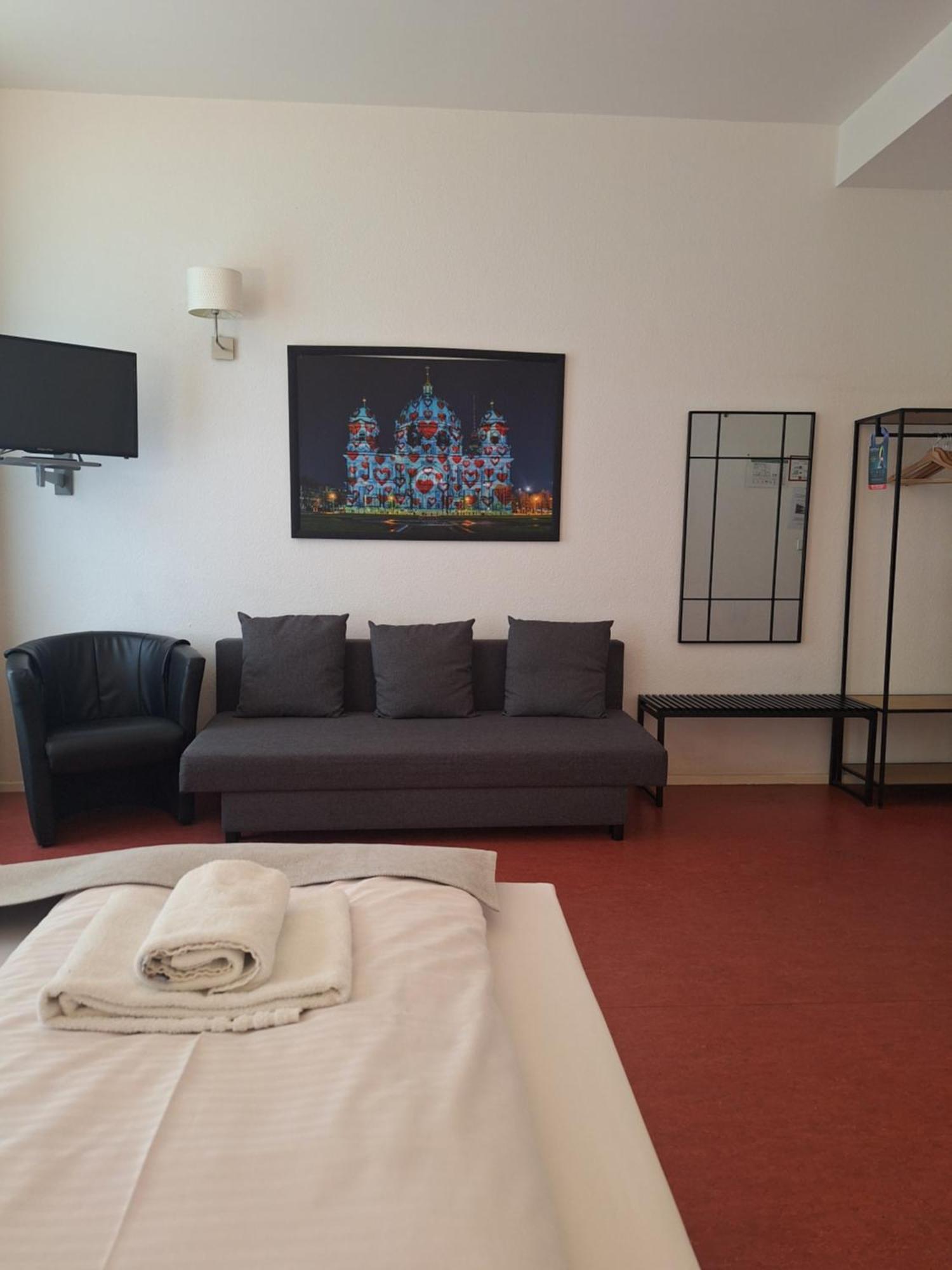 Hotel Amelie 3*