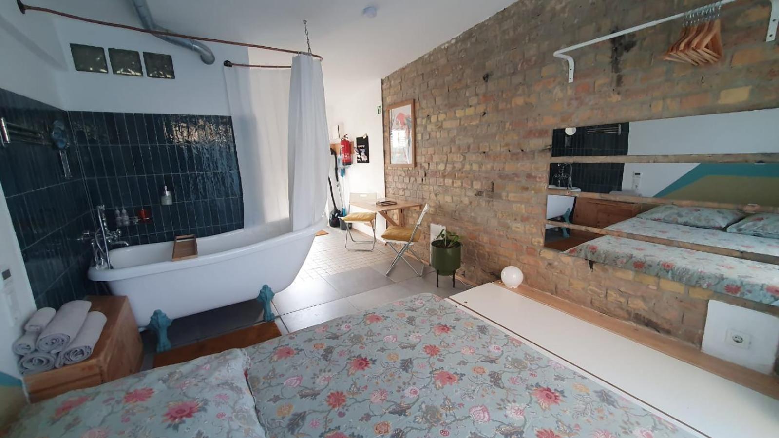 Guest house Squat Deluxe Berlin, The Berlin