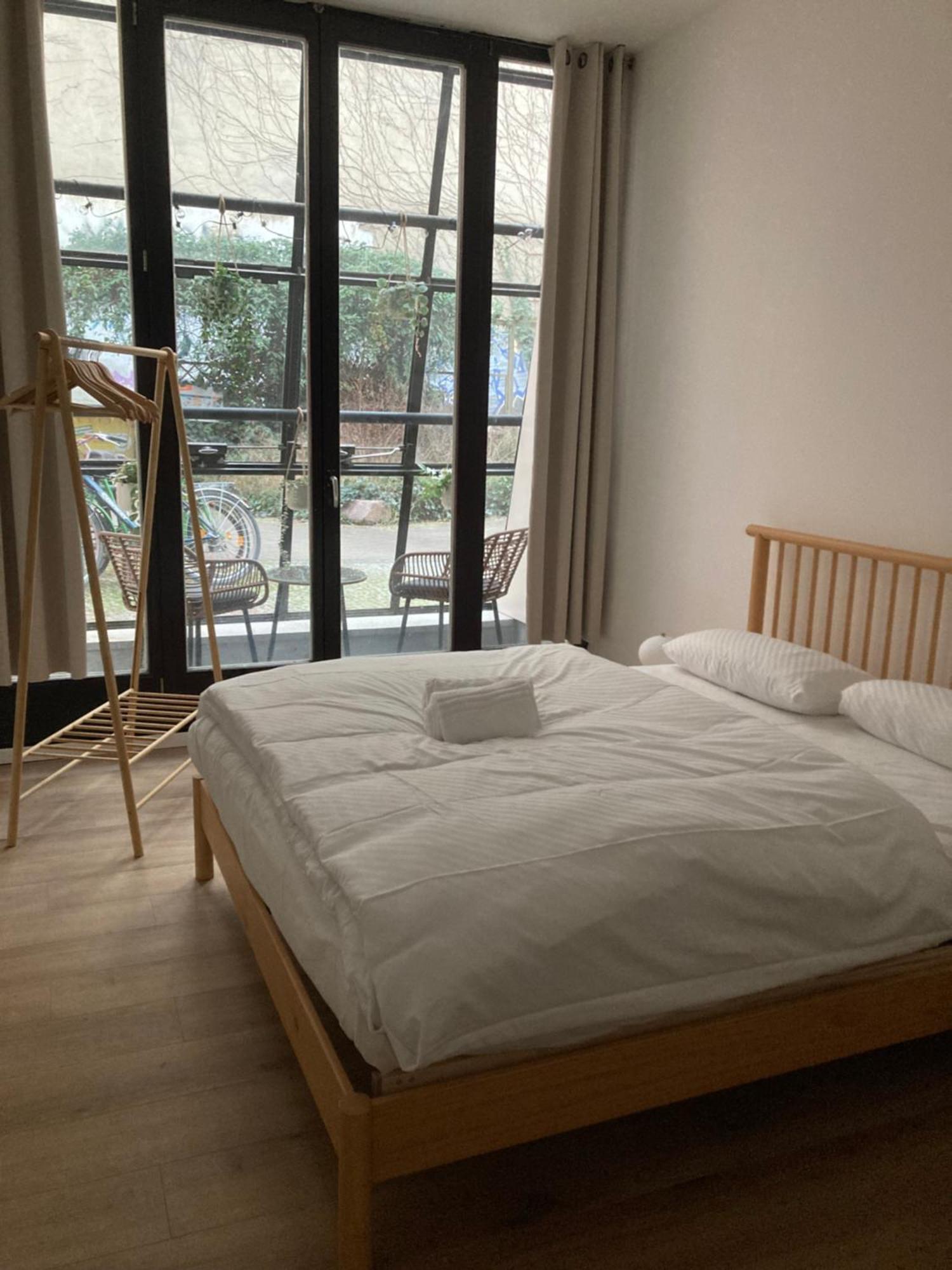 Minimal Kreuzberg *