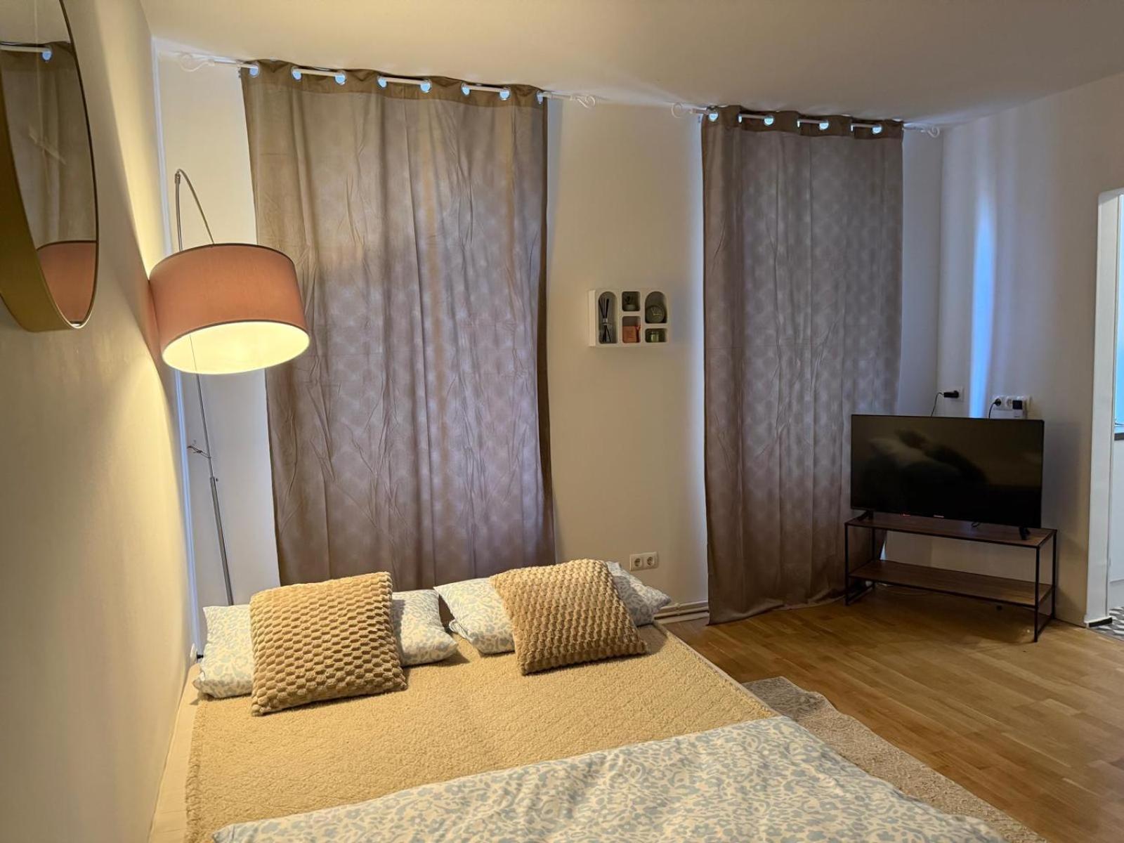 Apartment Urban Base *