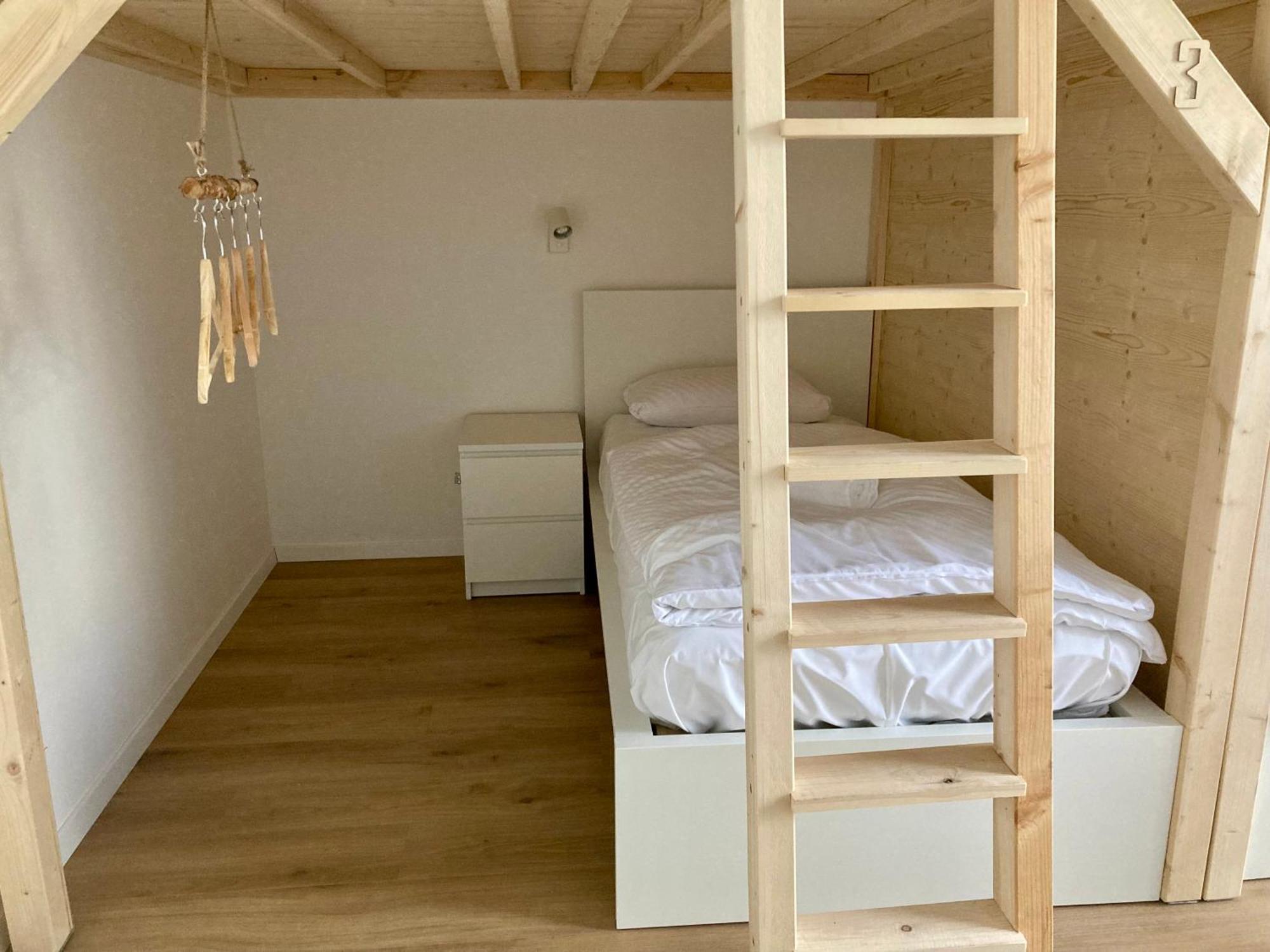 Minimal Kreuzberg Hostel Berlin