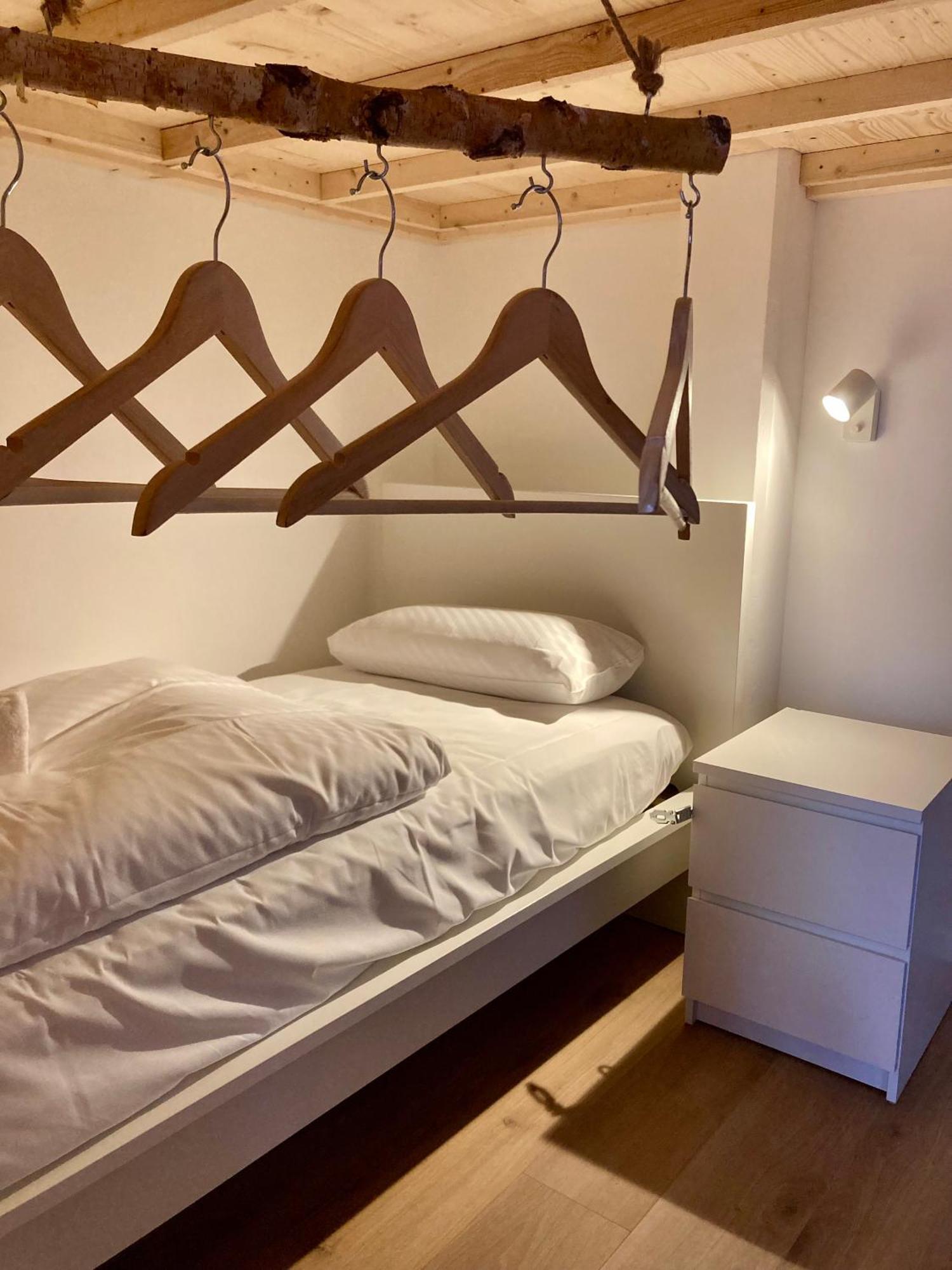 Minimal Kreuzberg Hostel *