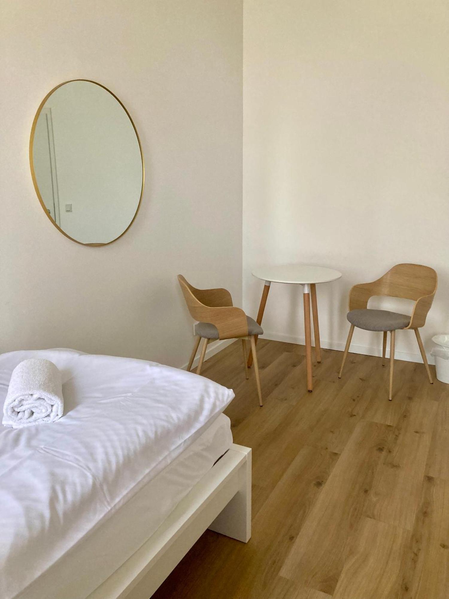 Minimal Kreuzberg