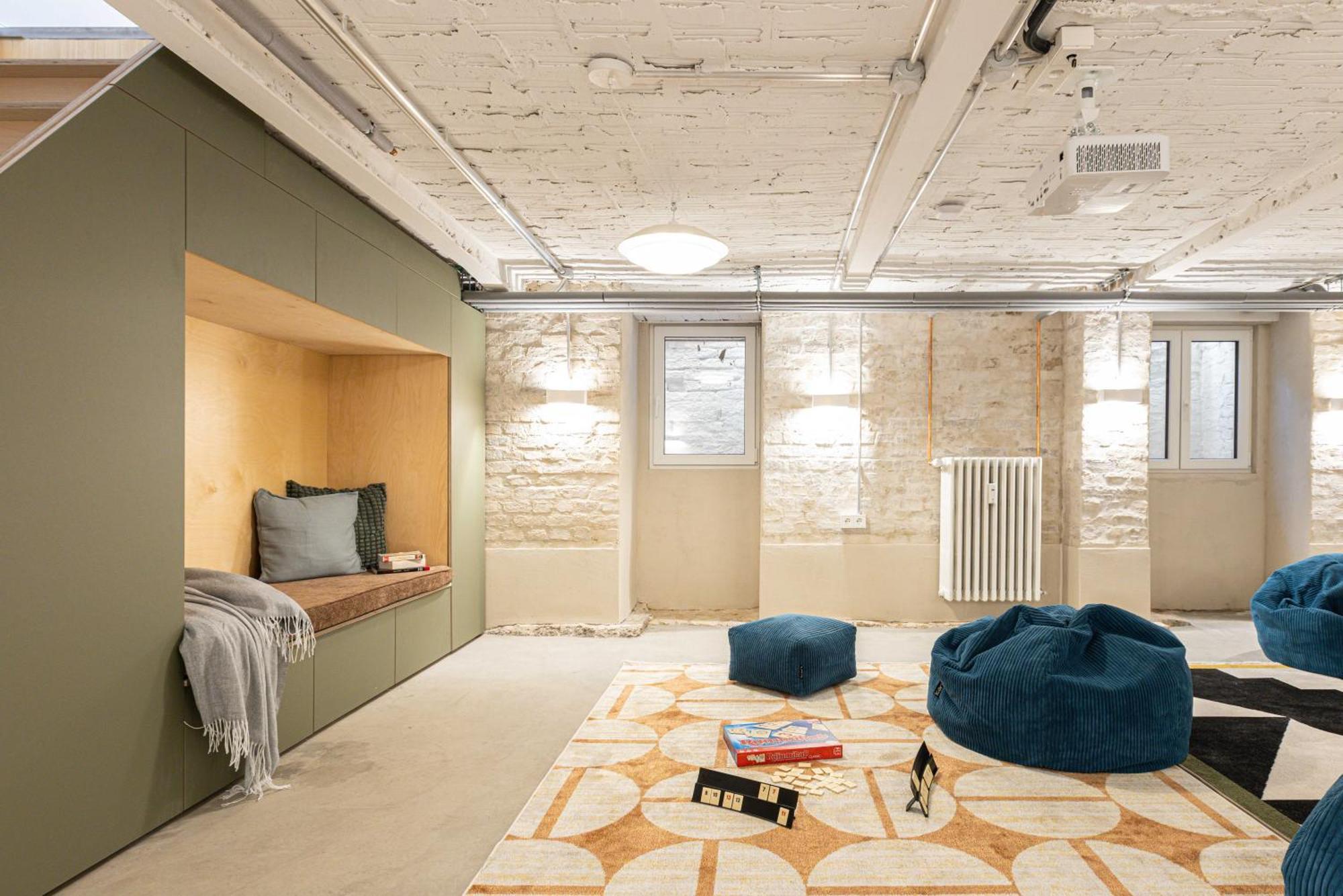 3 Bdr In Prenzlauer Berg With Cinema *