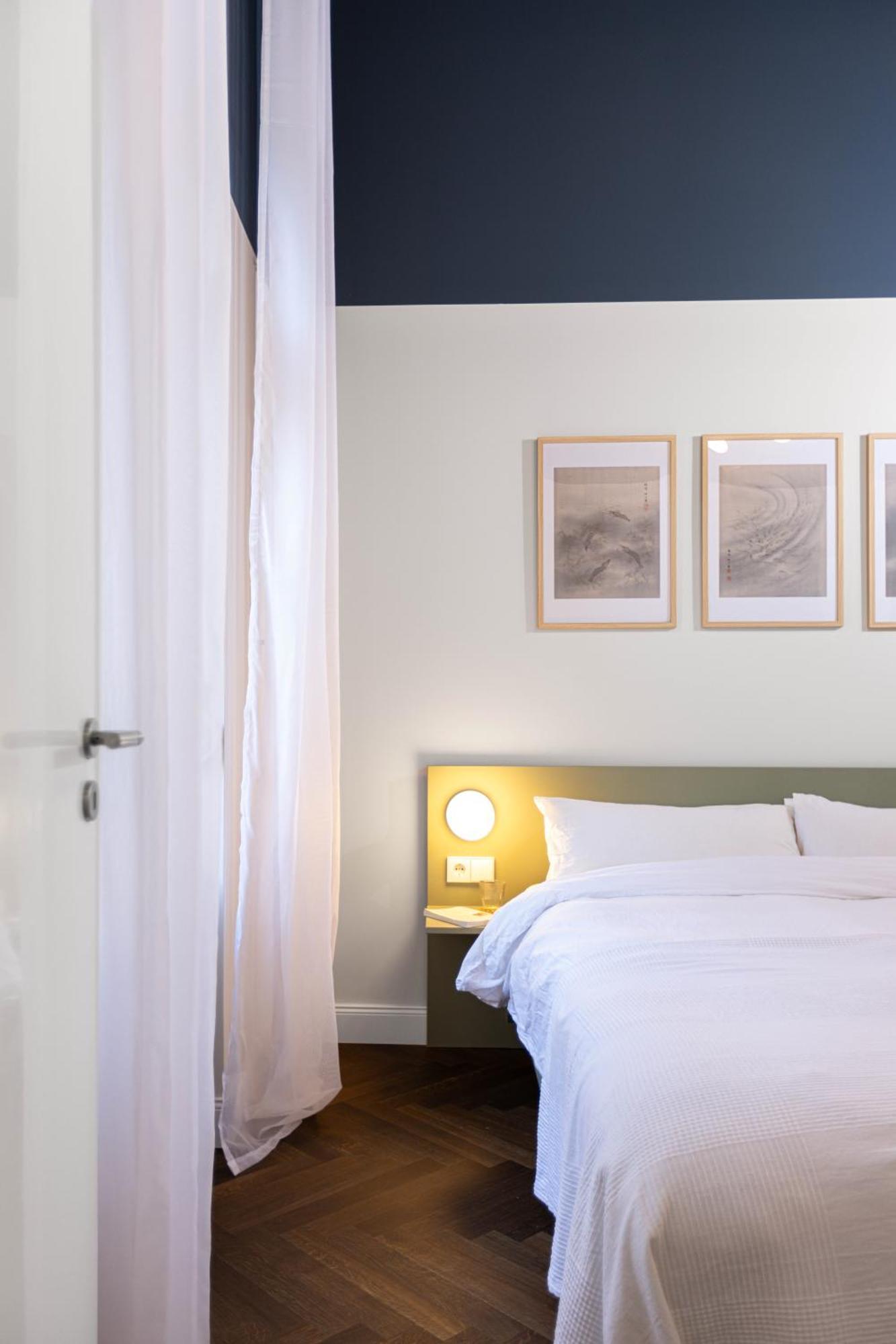 3 Bdr In Prenzlauer Berg With Cinema