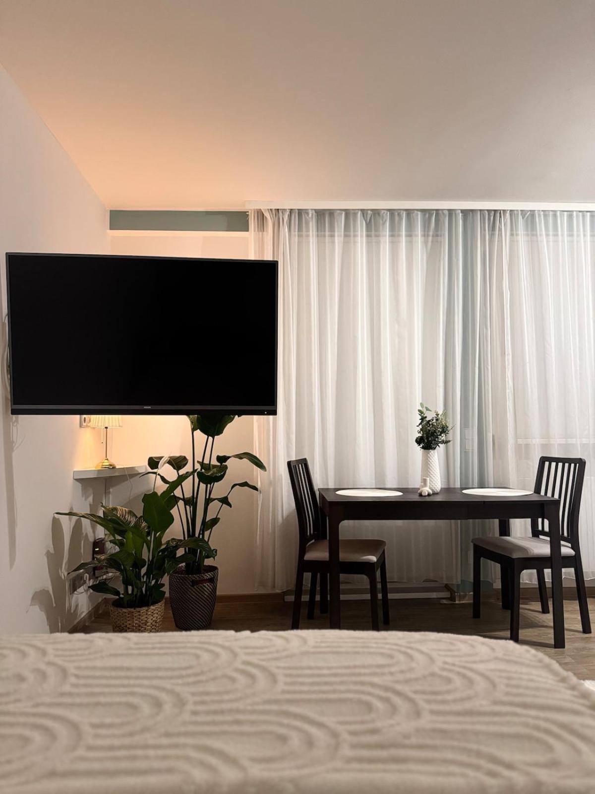 Fast Transport To Prenzlauer Berg & Friedrichshain Berlin