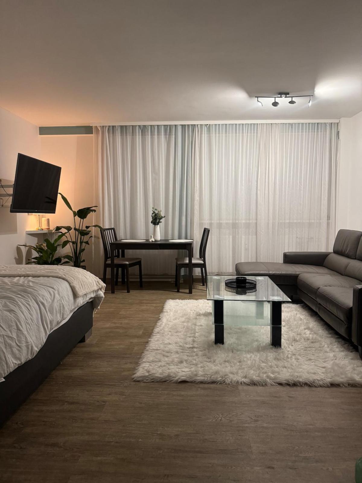 Fast Transport To Prenzlauer Berg & Friedrichshain