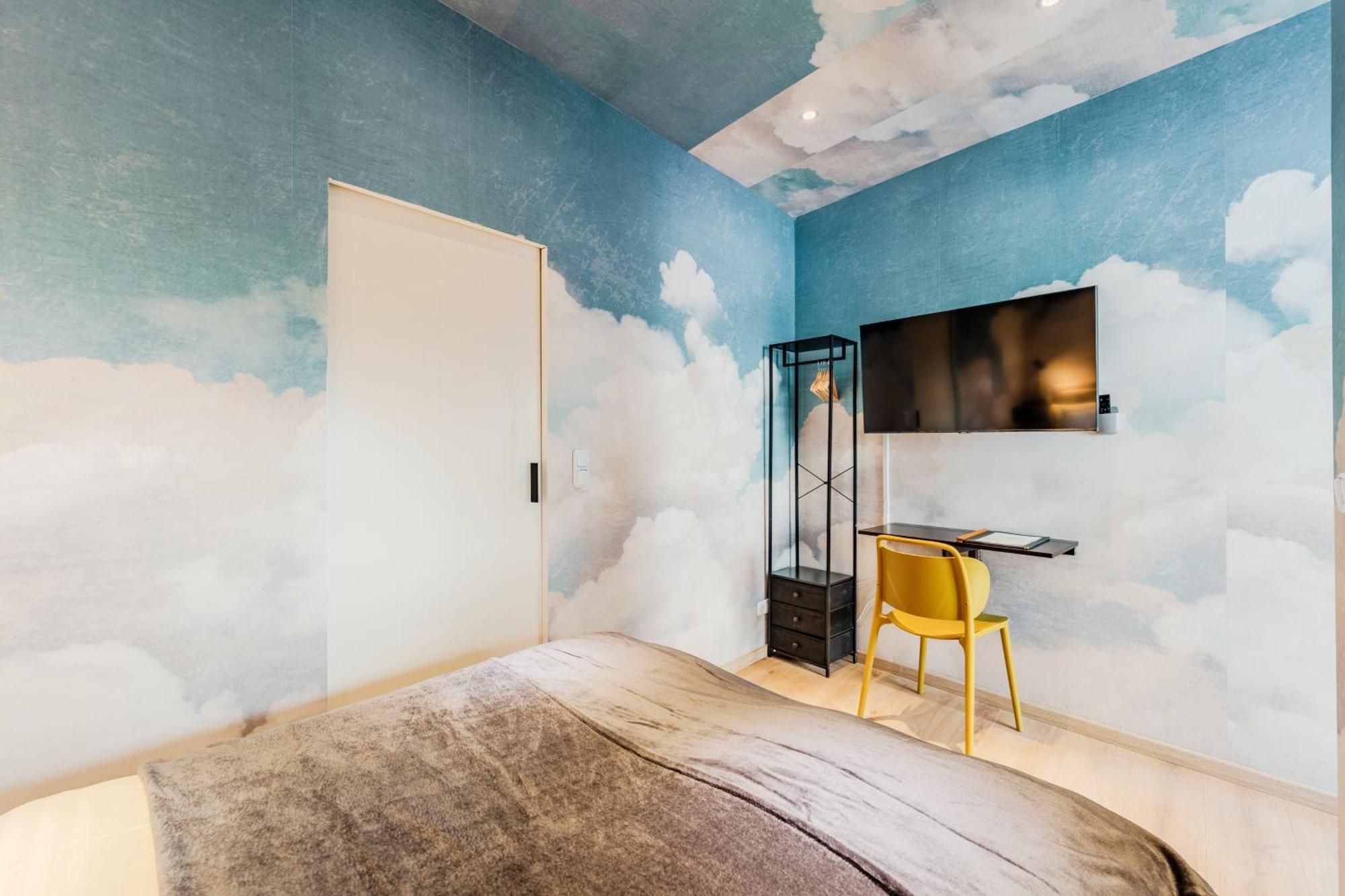 Apartment Clouds Flat In Self Check In Berlin