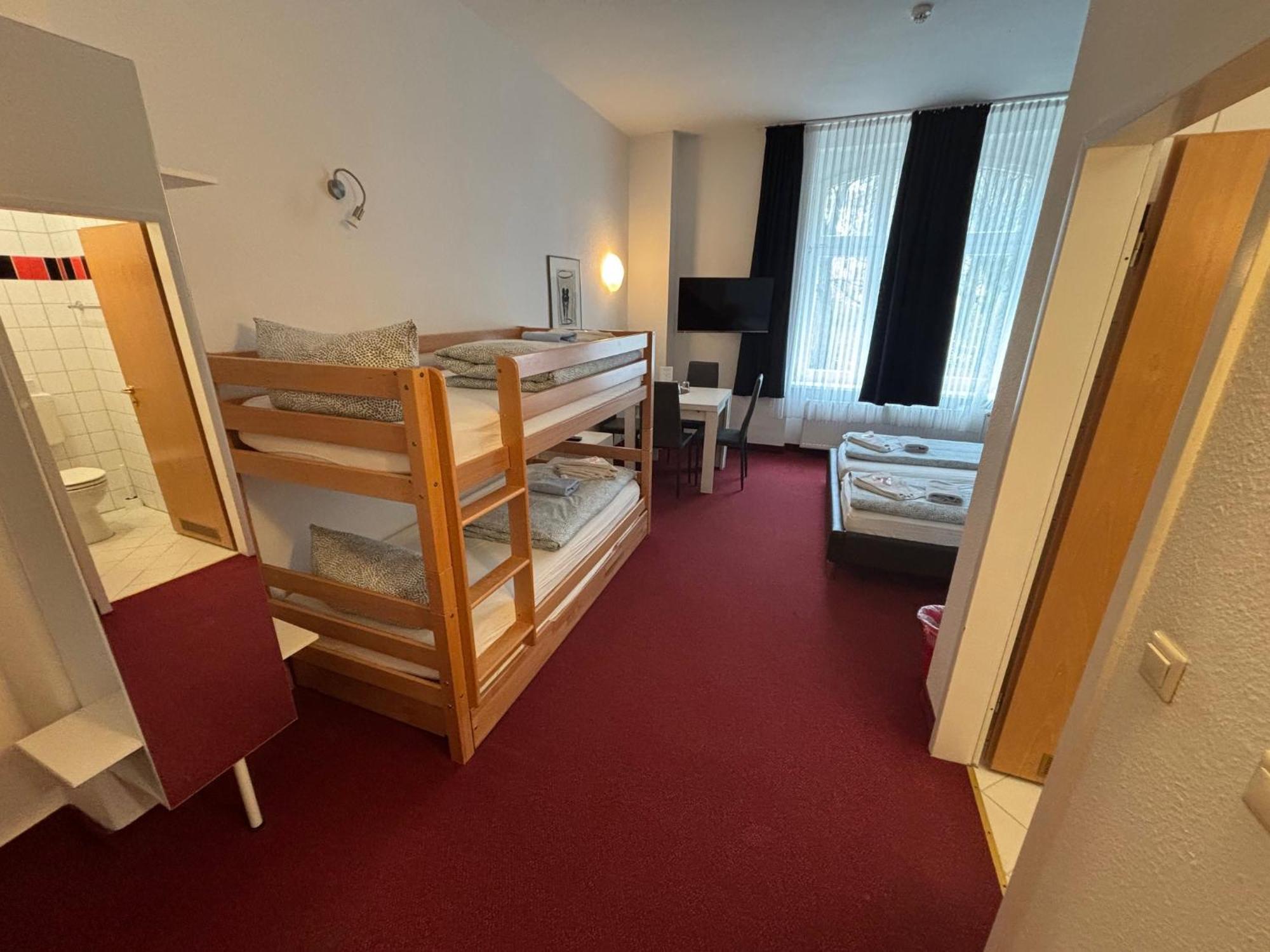 Bornholmer Hof Im Prenzlauer Berg Berlin