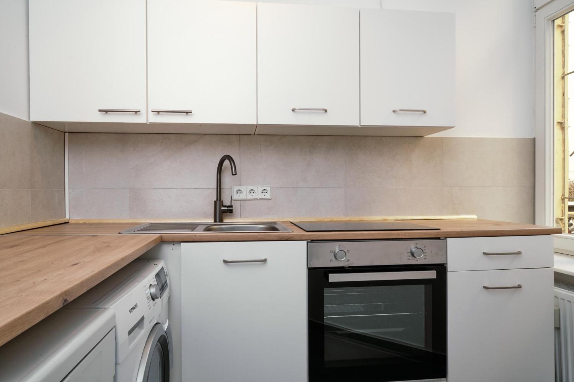 Staywell - Geraeumige Wohnung Naehe Bergmannkiez Apartment