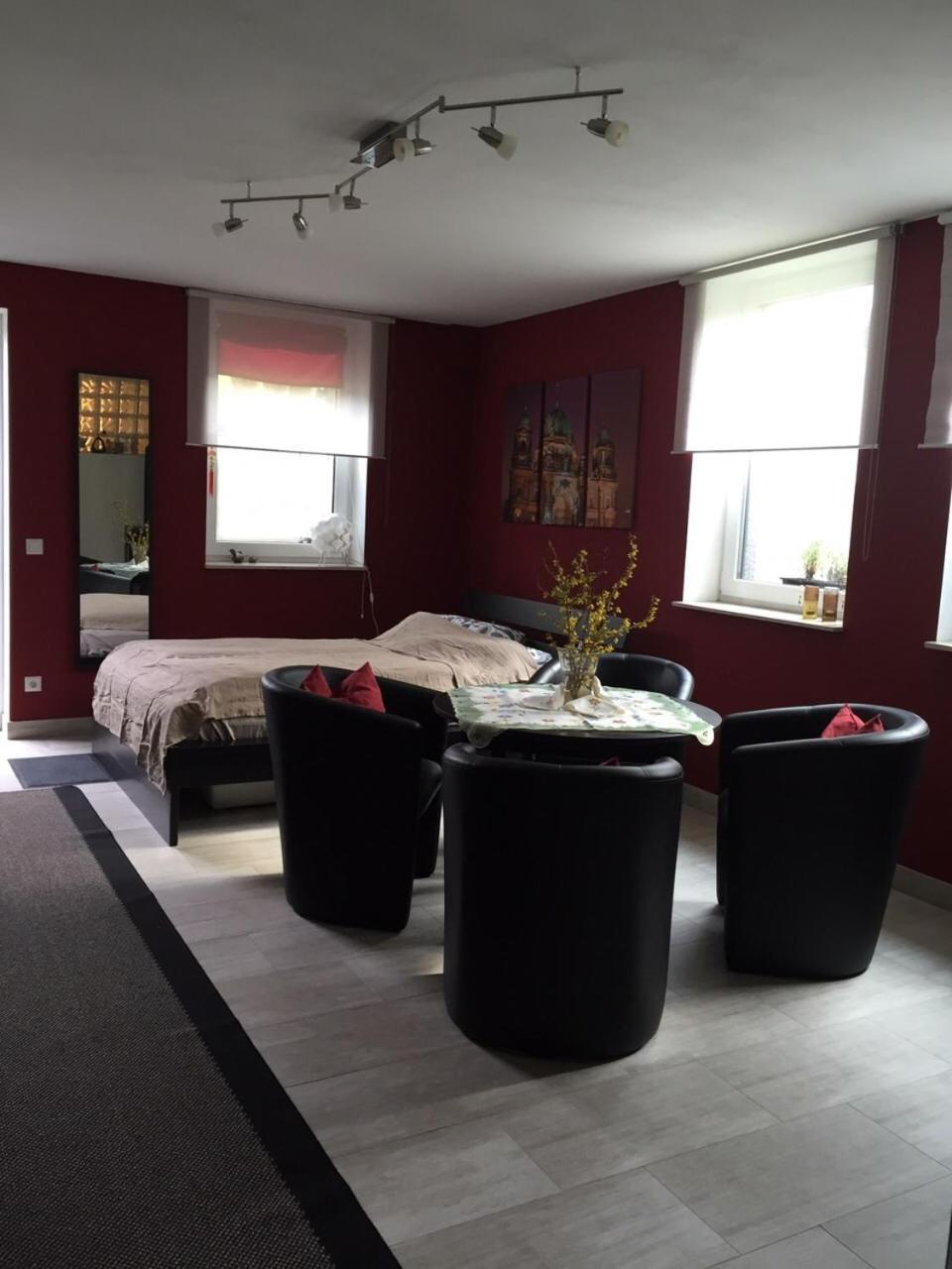 Apartment Mit Garten, Kamin U. Whirlpool