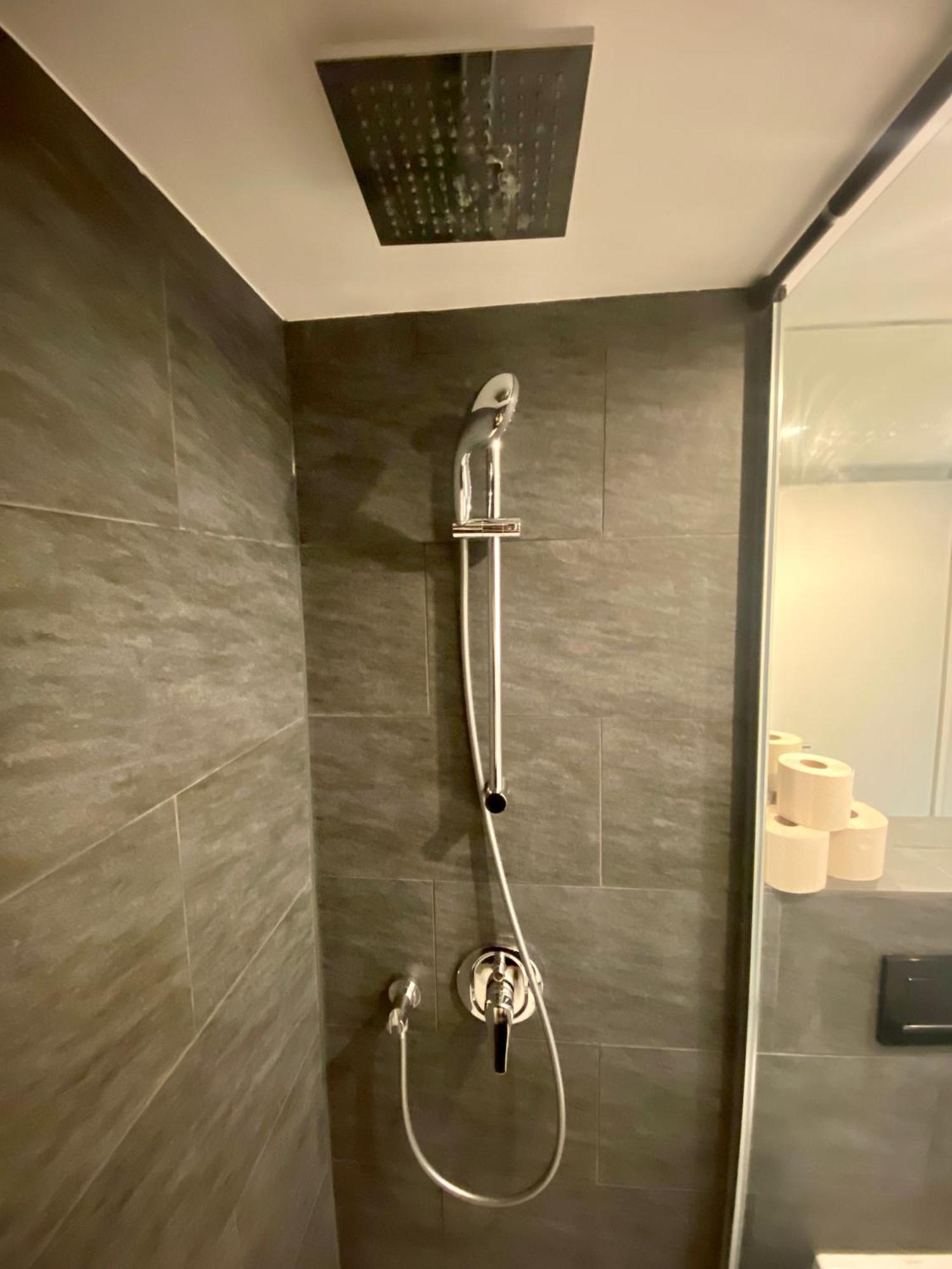 Central Studio In 5 Minutes To Alexanderplatz Apartment Berlin