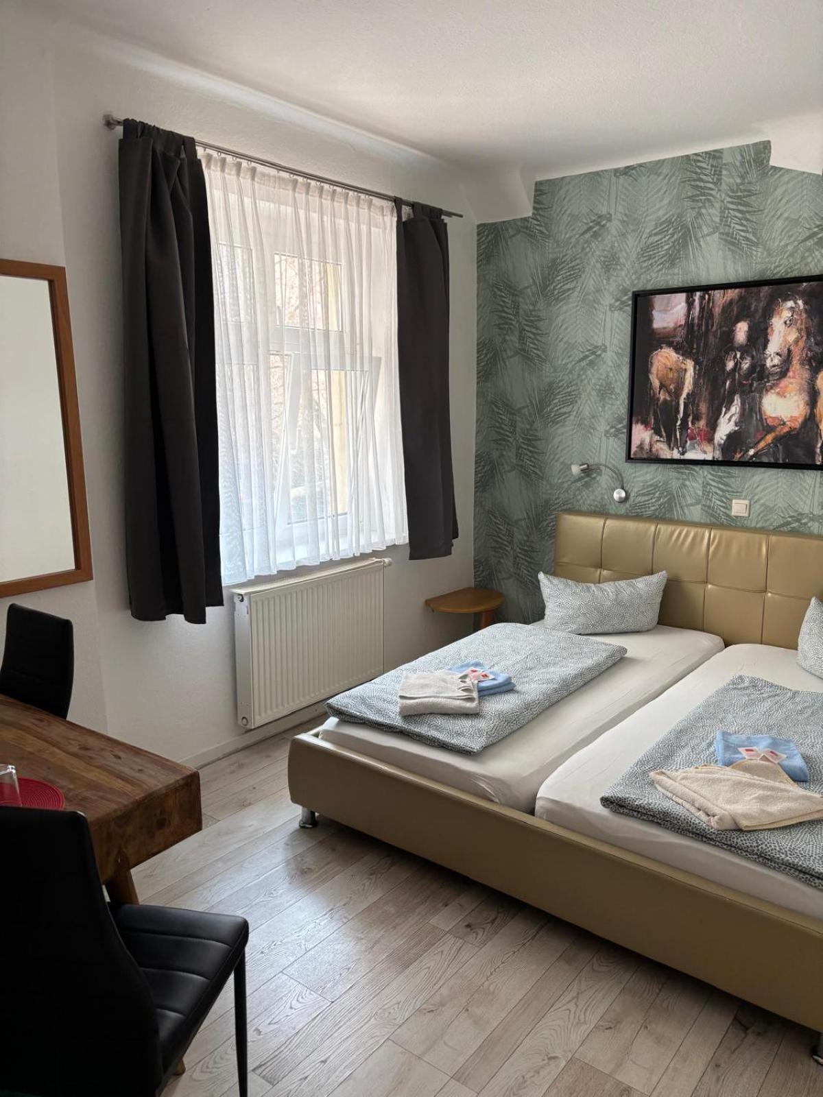 Bornholmer Hof Im Prenzlauer Berg 3*