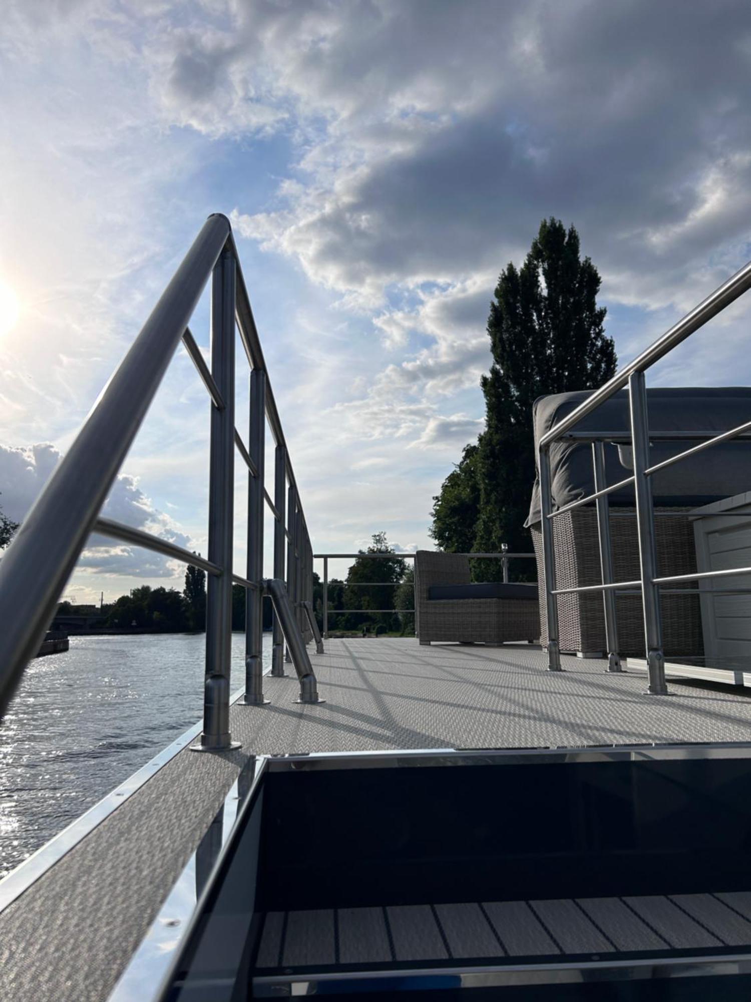 Nena Hausboot Berlin
