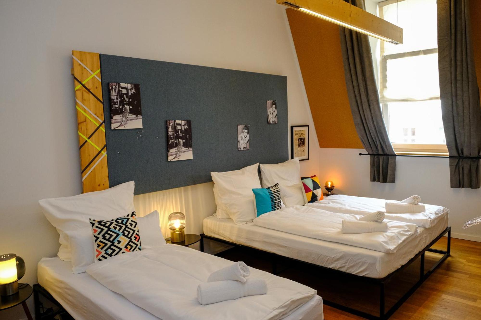 Roof&chill Loft I Overthetop 2-level I 170m2 I 2 Baeder I Bachelor I Familien I Gruppen I Events Apartment *