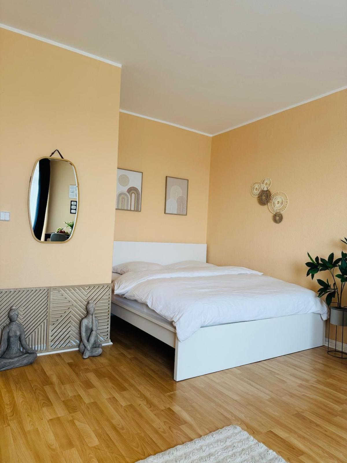 Modernes Apartment - Icc Messe & Ku'Damm Naehe Mit Parkplatz * Berlin