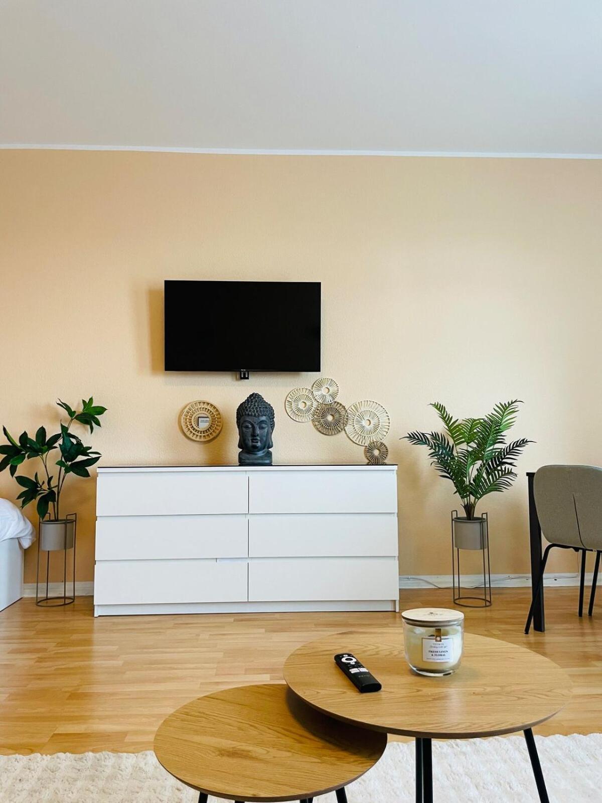 Modernes Apartment - Icc Messe & Ku'Damm Naehe Mit Parkplatz Apartment *