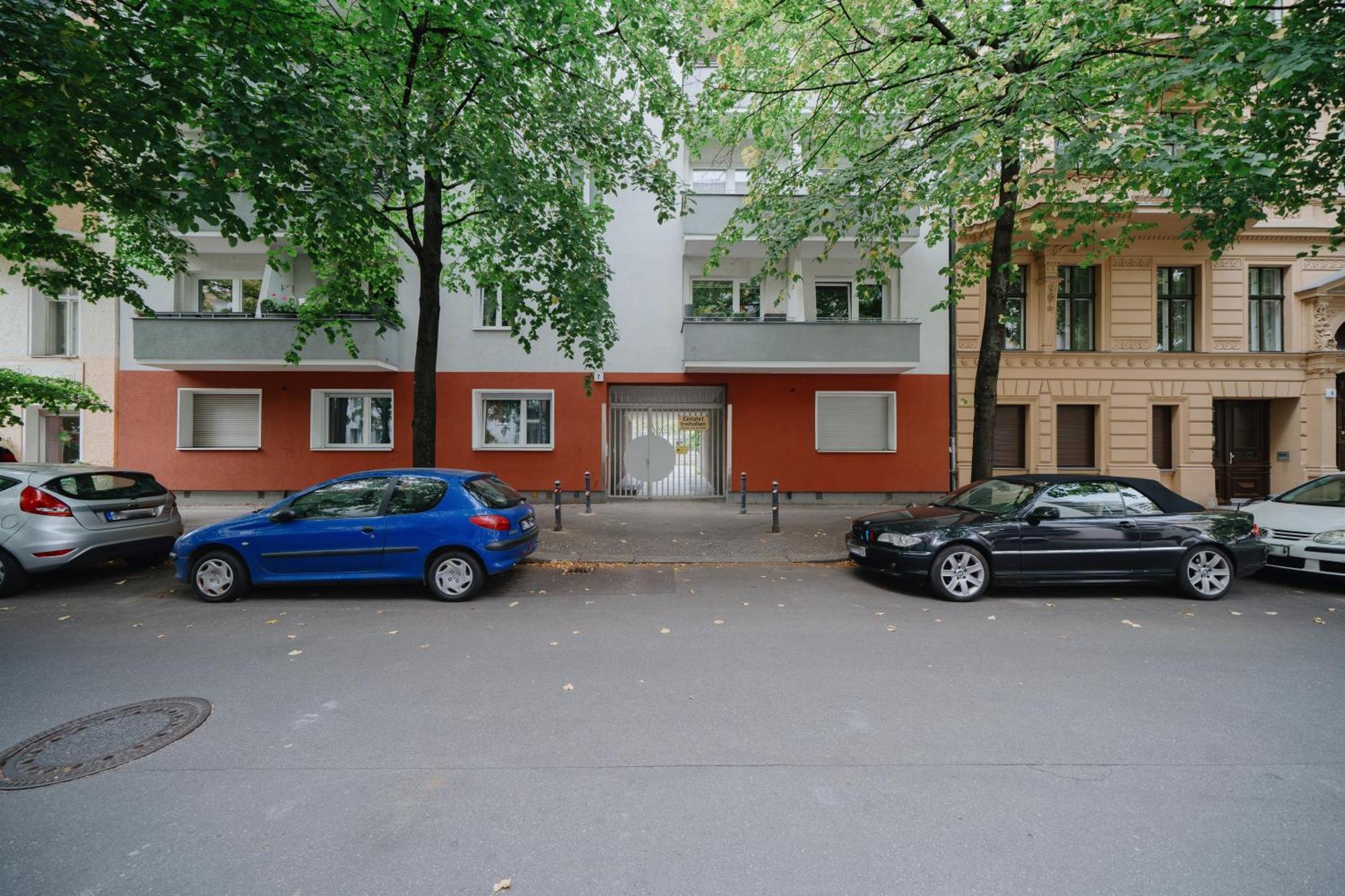 Lovely With Balcony - Cozy , Near Kadewe & Kurfuerstendamm * Berlin