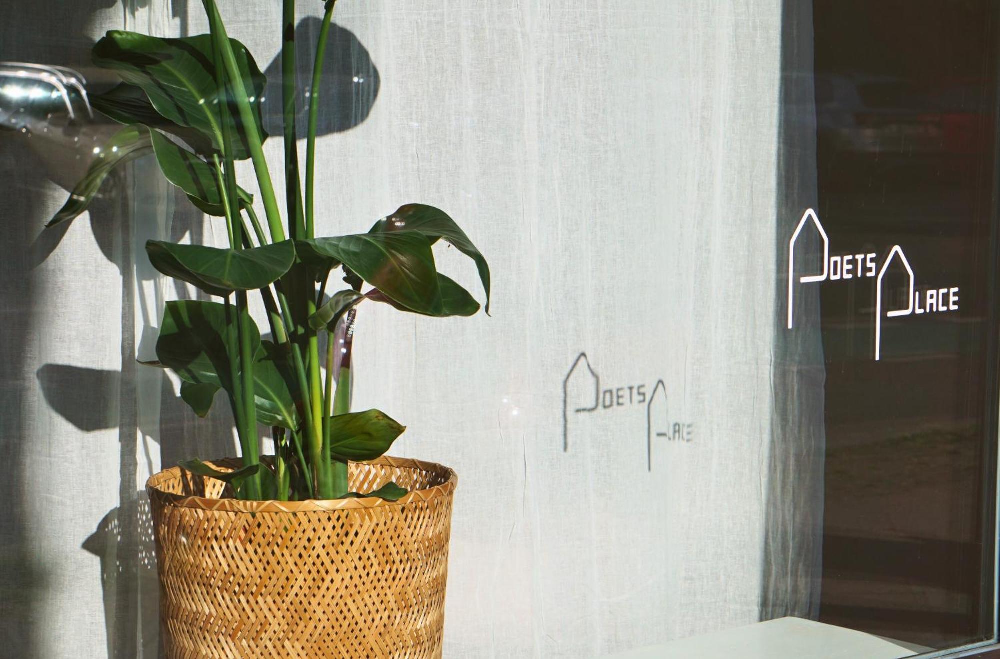 Poets Place Design In Kreuzberg Lejlighed *