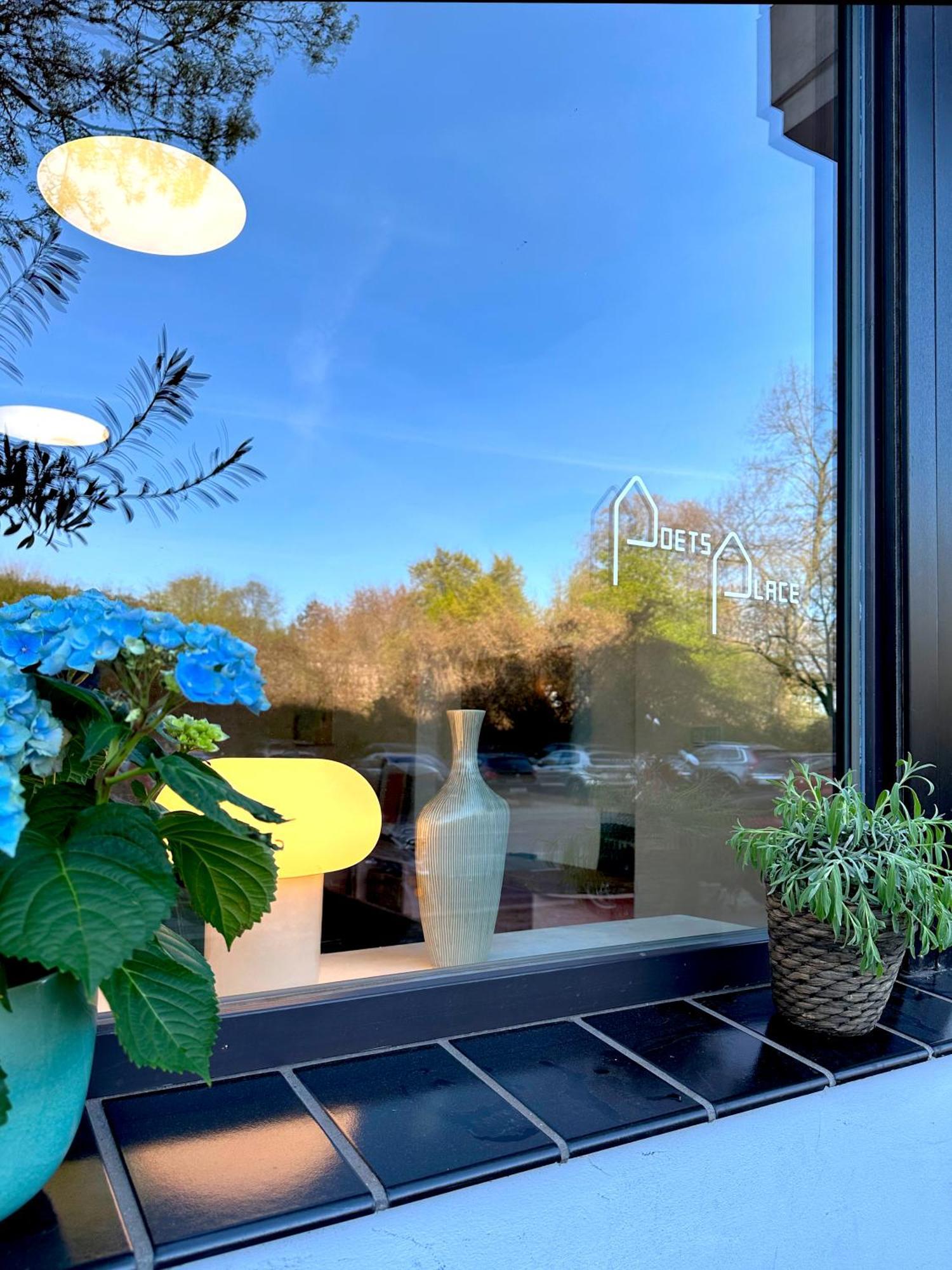 Poets Place Design In Kreuzberg Berlin