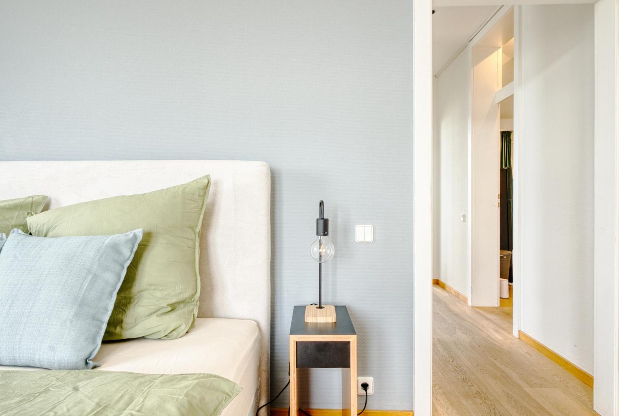 Apartment Big Urban Loft - Bis Zu 20 Personen - 180qm - 180 Grad Skyline Balkon *