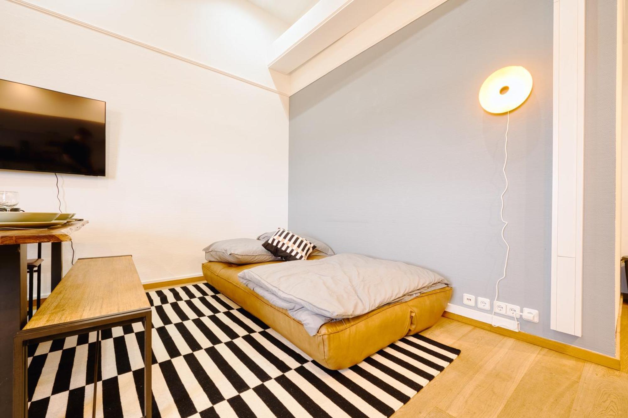Big Urban Loft - Bis Zu 20 Personen - 180qm - 180 Grad Skyline Balkon Apartment
