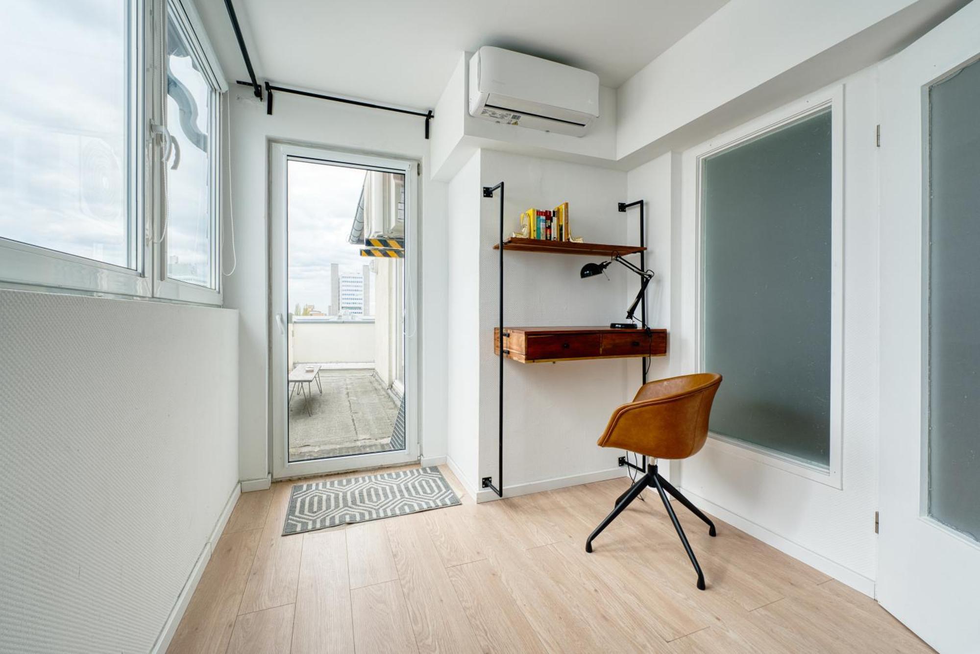 Big Urban Loft - Bis Zu 20 Personen - 180qm - 180 Grad Skyline Balkon Berlin