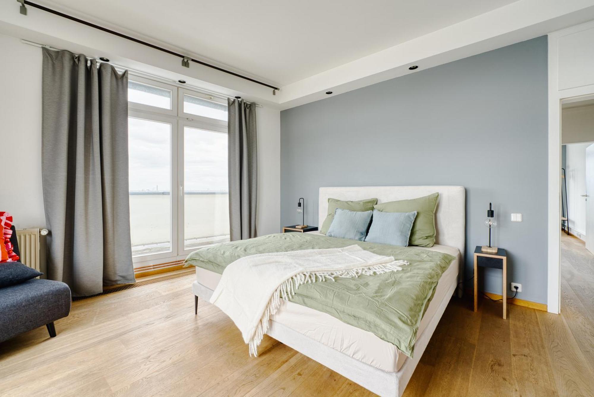 Big Urban Loft - Bis Zu 20 Personen - 180qm - 180 Grad Skyline Balkon Berlin