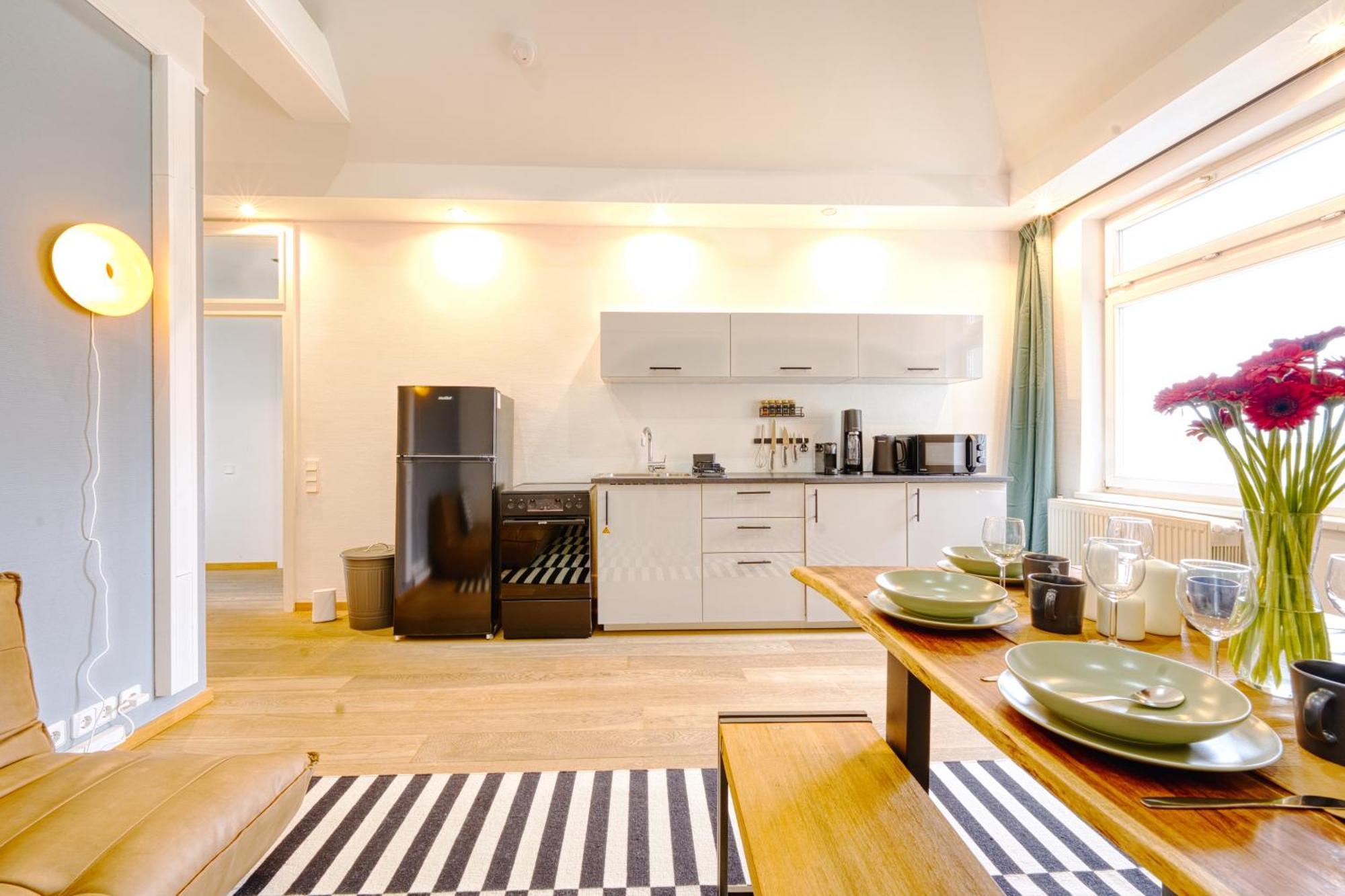 Urban Loft - 180 Skyline Balkon - 2 Sz - Hbf Apartment