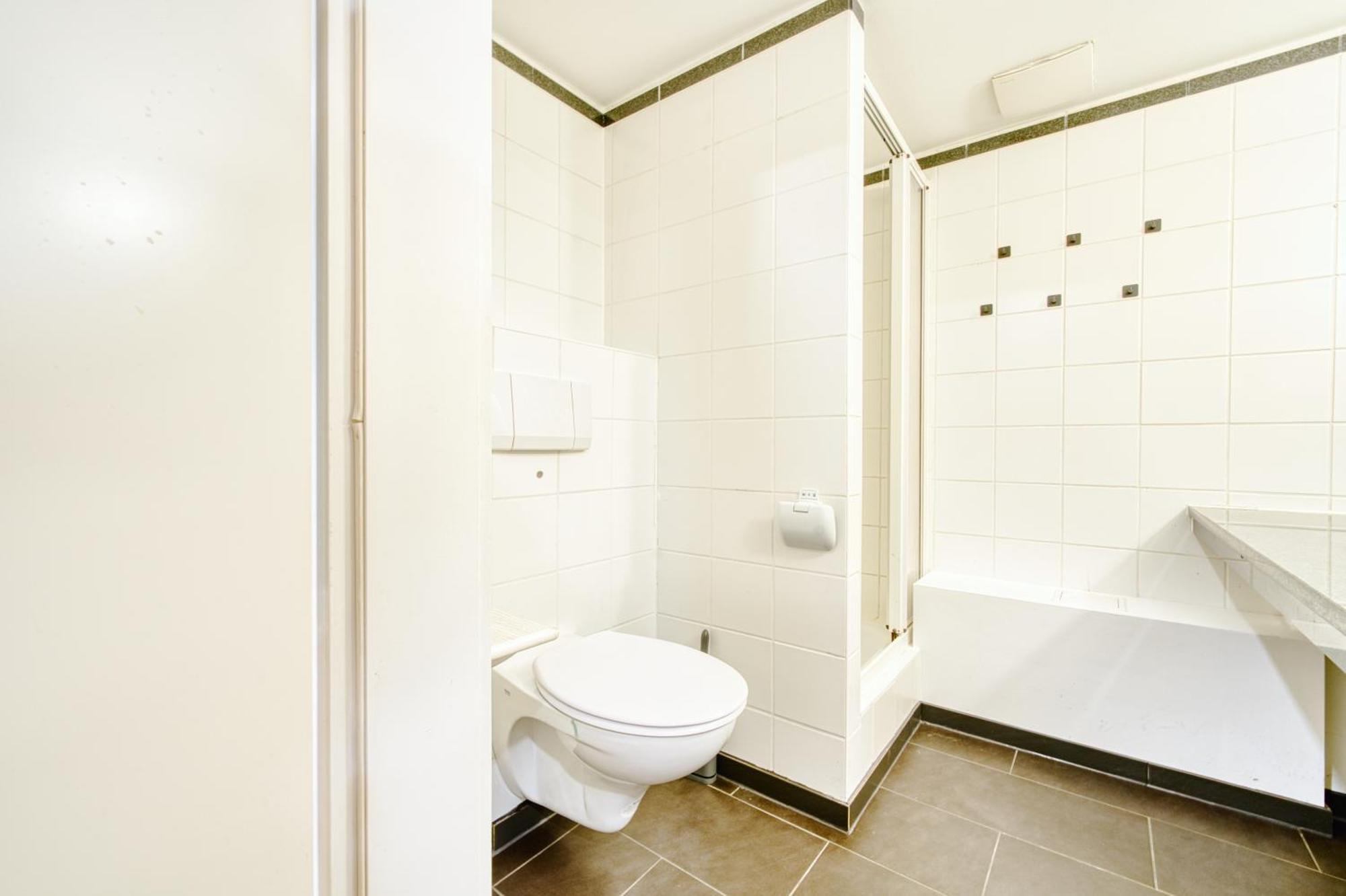 Urban Loft - 180 Skyline Balkon - 4sz - Hbf