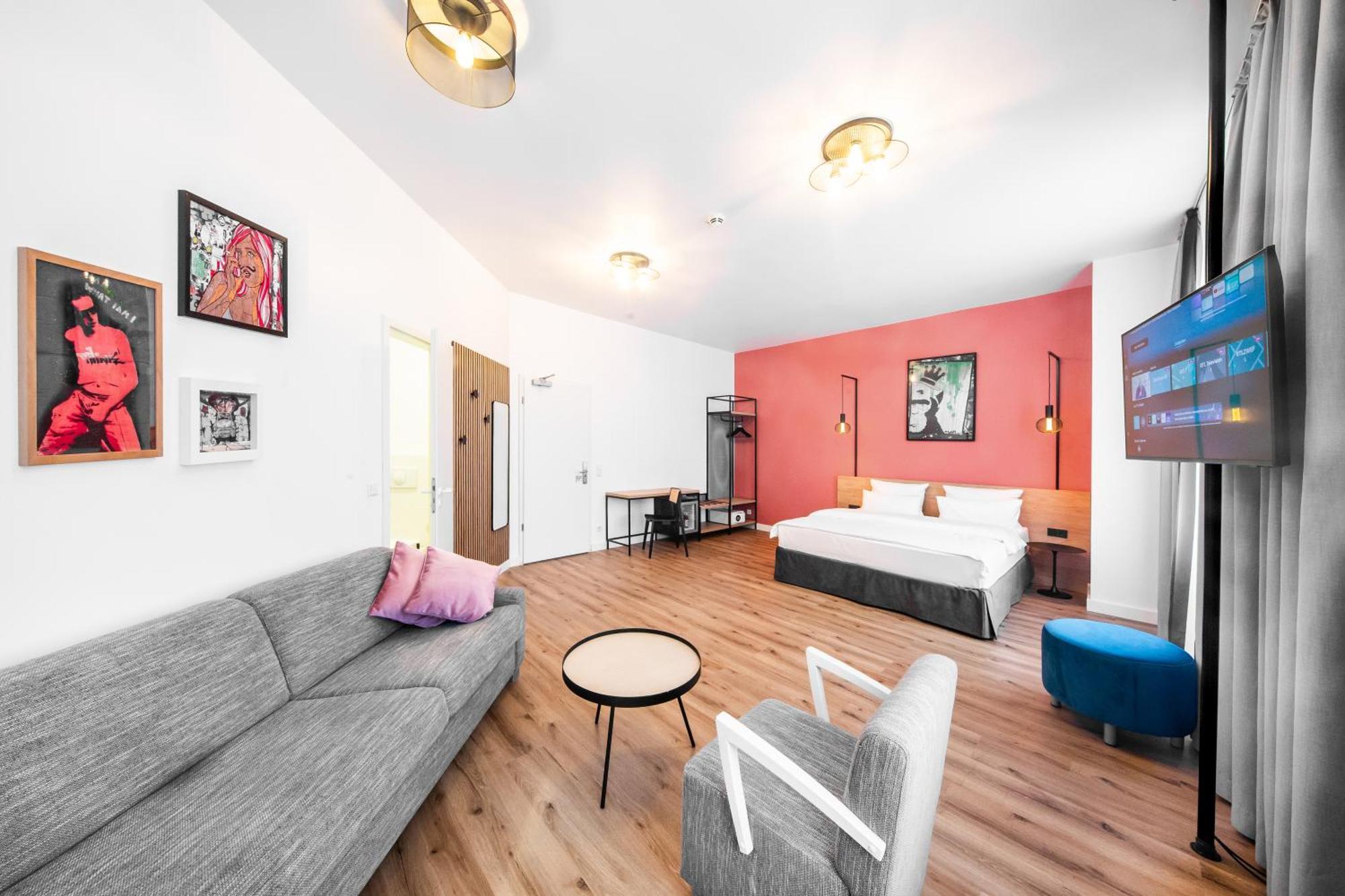 Calma Mitte Hotel 3*