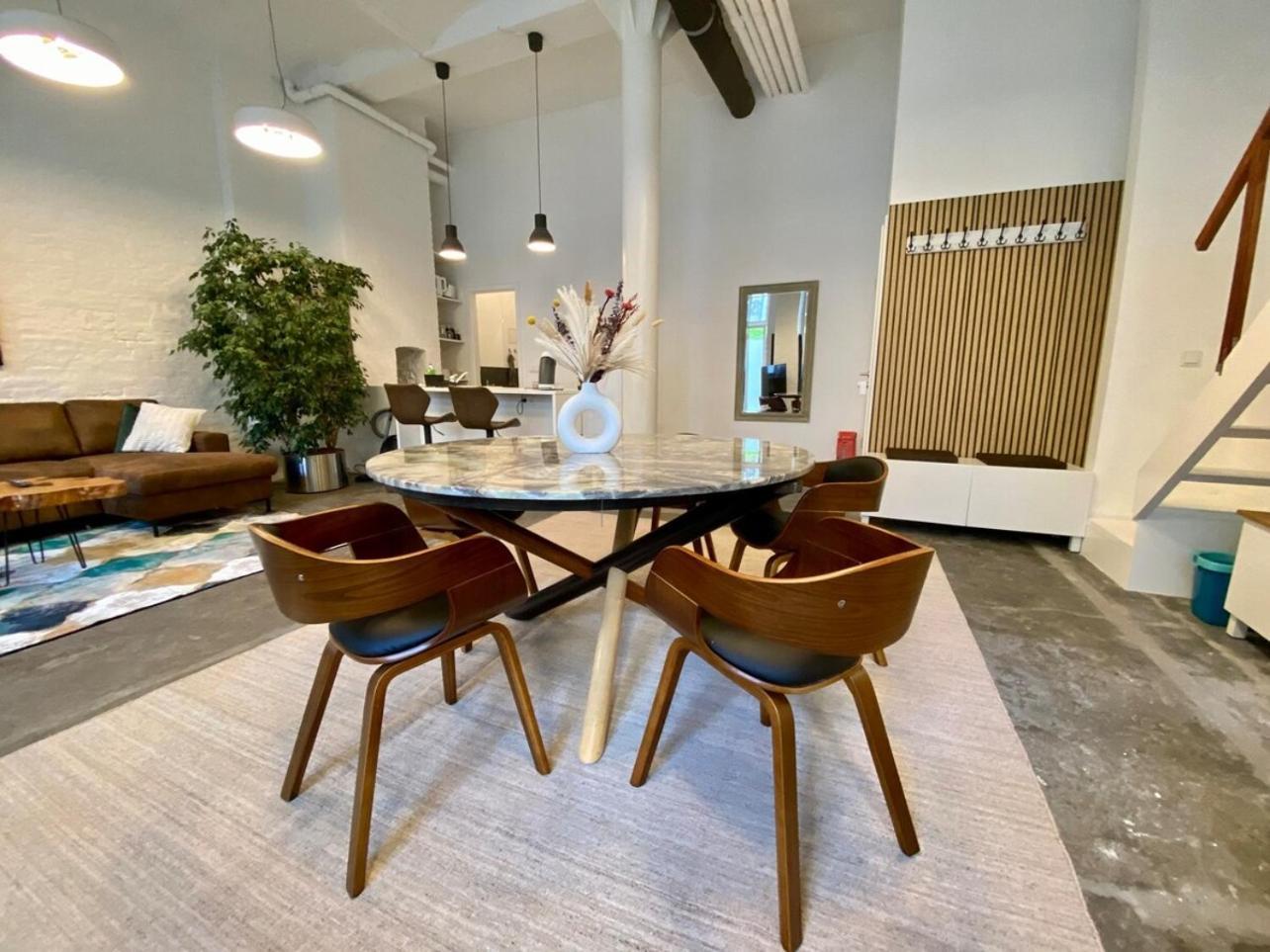Central Studio In 5 Minutes To Alexanderplatz Apartment *