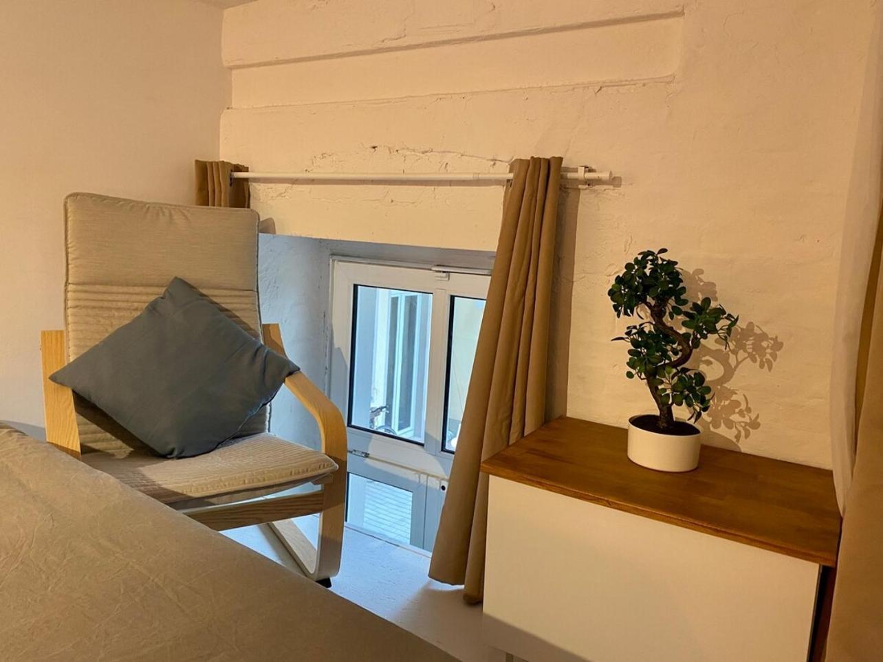 Central Studio In 5 Minutes To Alexanderplatz Apartment