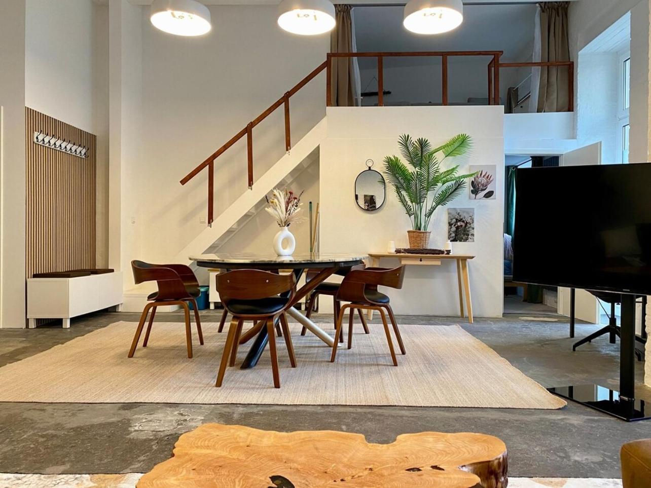 Central Studio In 5 Minutes To Alexanderplatz Apartment *