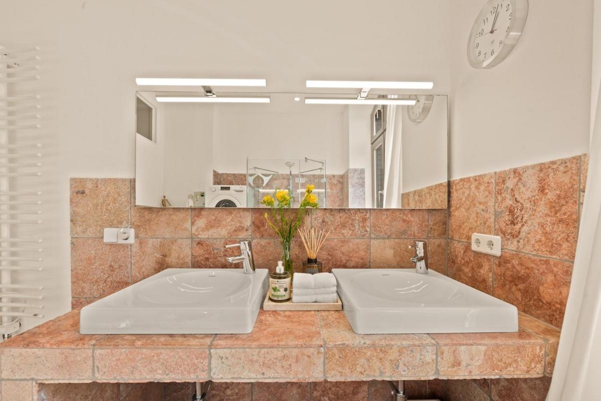 Apta Downtown Monument4rent Near Checkpoint Charlie Apartment
