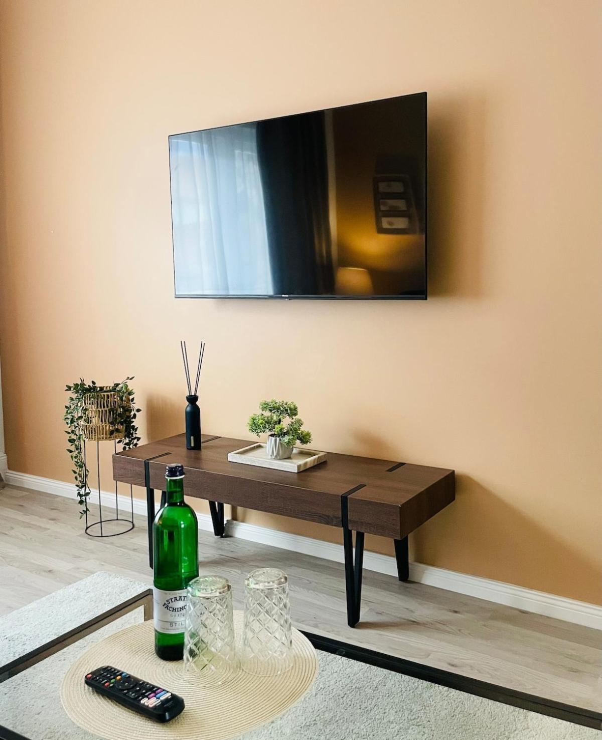 Gemuetliches In Neukoelln - Privat Parkplatz Apartment