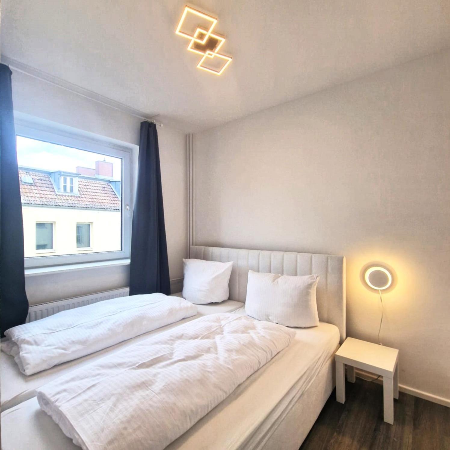 Rose Apartment *