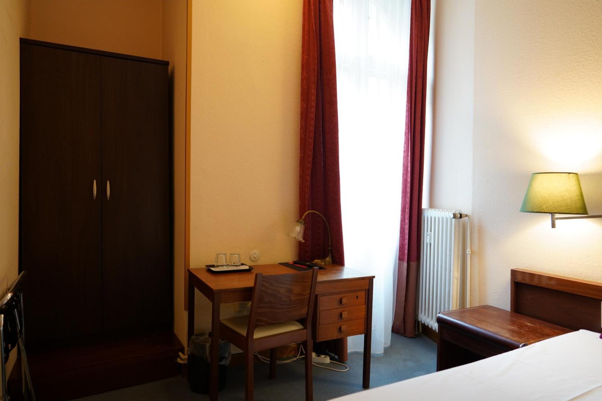 Xantener Eck 2* Berlin