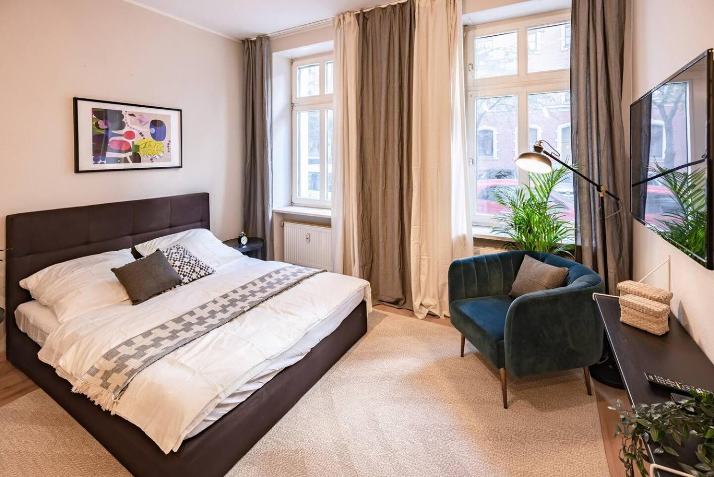 Hotel Bh5 Ron