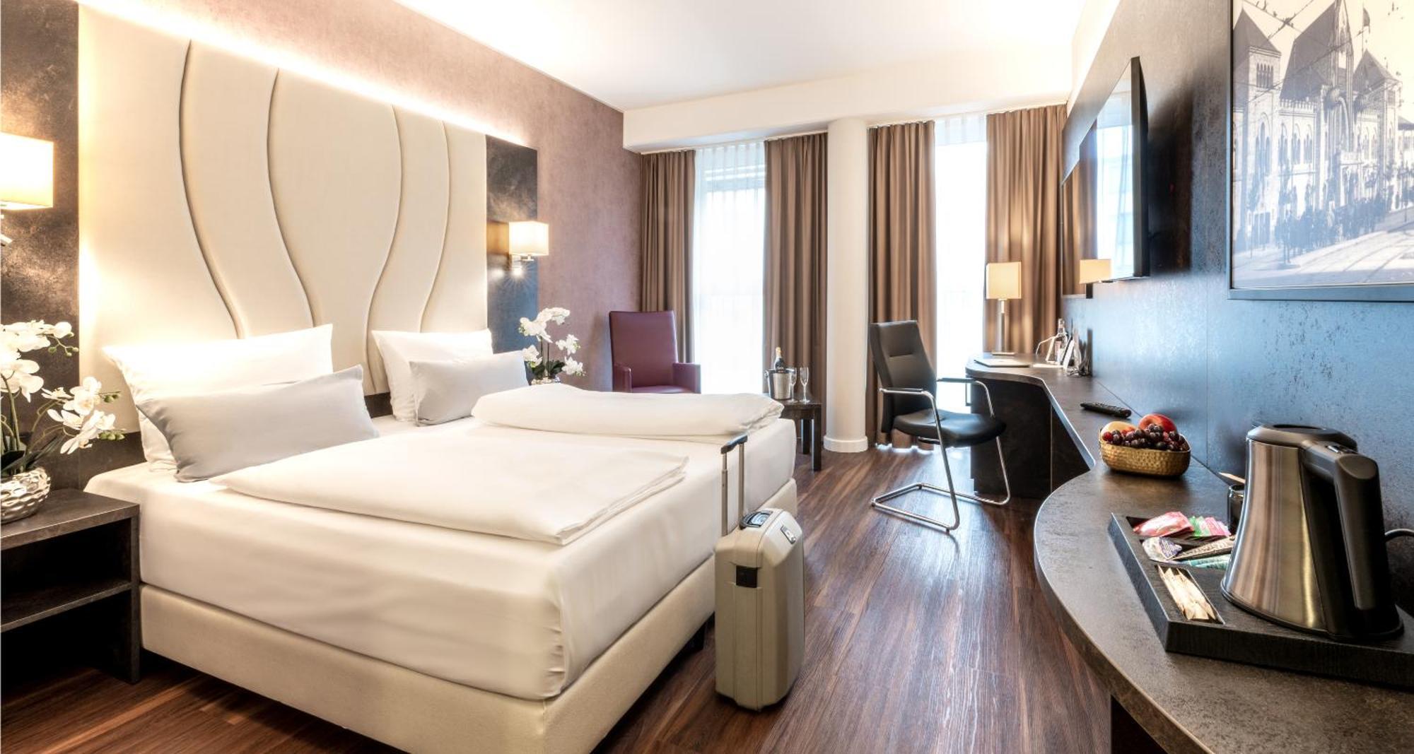 Hotel Western Plaza Kurfuerstendamm 4*