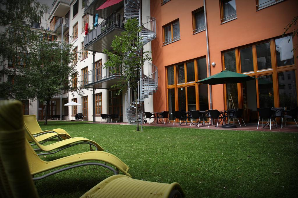 Hotel 26