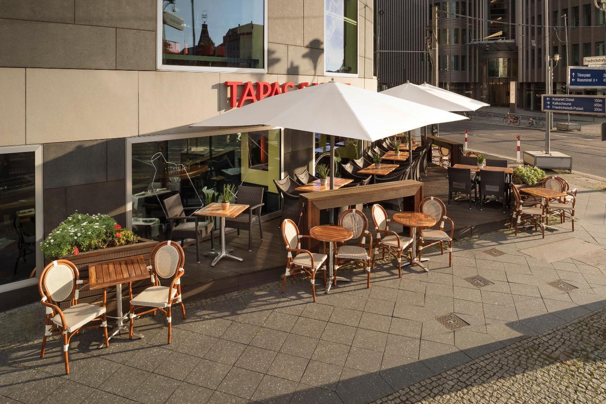 Melia Hotel 4*